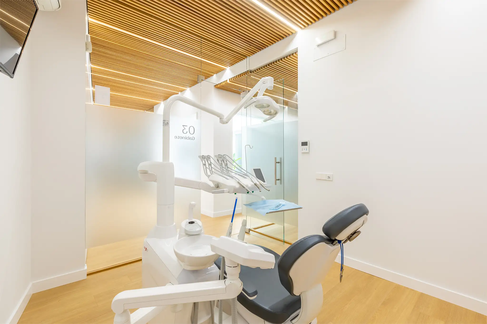tratamiento-ortodoncia-clinica-dental-vela-torre-del-mar